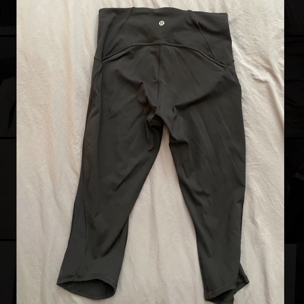 Lululemon crop leggings